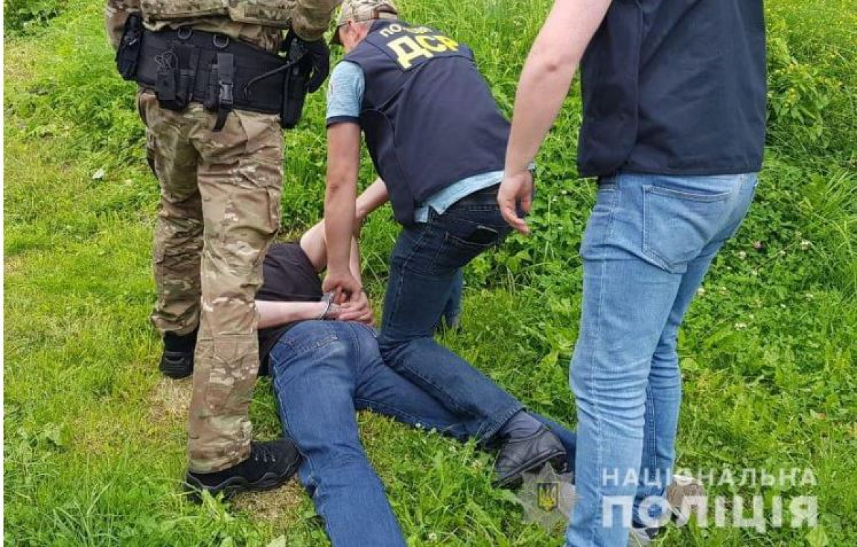В Ивано-Франковской области полиция задержала опасного киллера, разыскиваемого Интерполом 