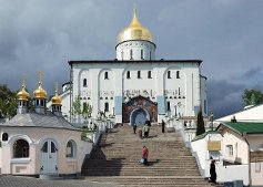 ​В Донецке ополченцы заняли помещение монастыря