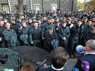 Генпрокуратура будет проводить проверку по митингу военных у АП в Киеве