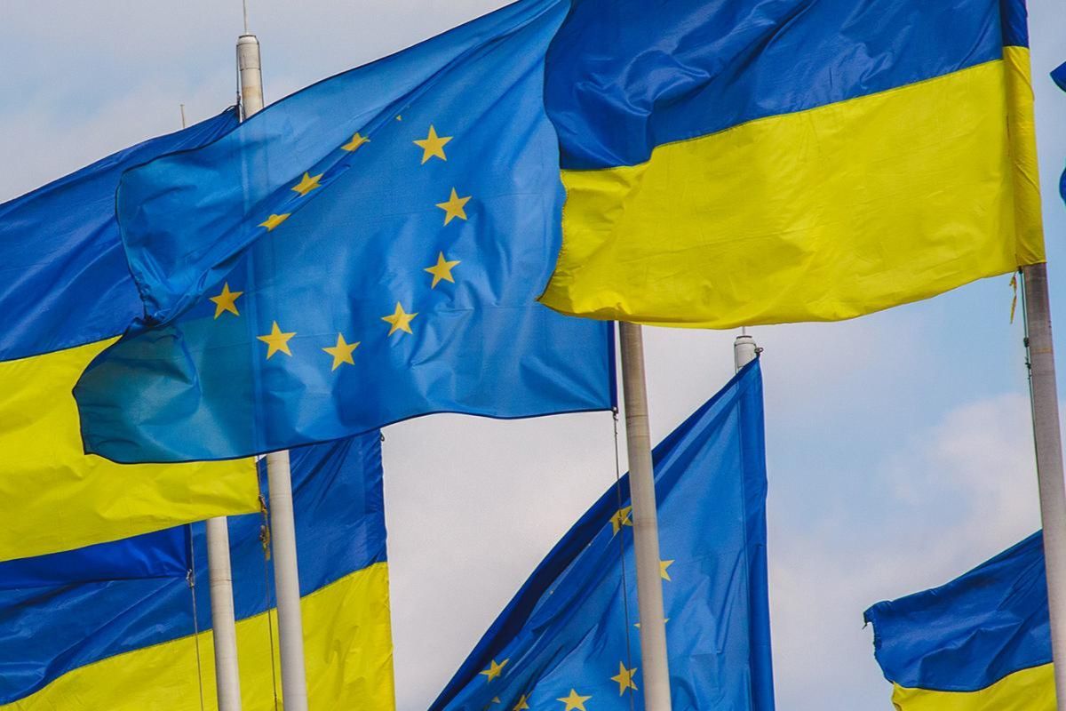 ​"Зеленый свет дан", – Politico анонсирует переговоры о вступлении Украины в ЕС в декабре