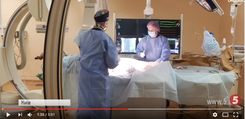 Сенсационный прорыв украинской медицины: впервые в Украине пациенту провели уникальную операцию на сердце по вживлению импланта, опубликовано видео