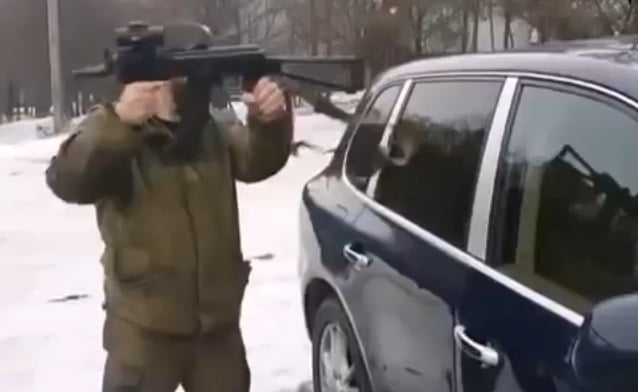 Как чеченцы в Донецке Porsche Cayenne угоняли