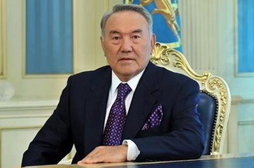 Назарбаев: украинцы и казахи - родственные народы