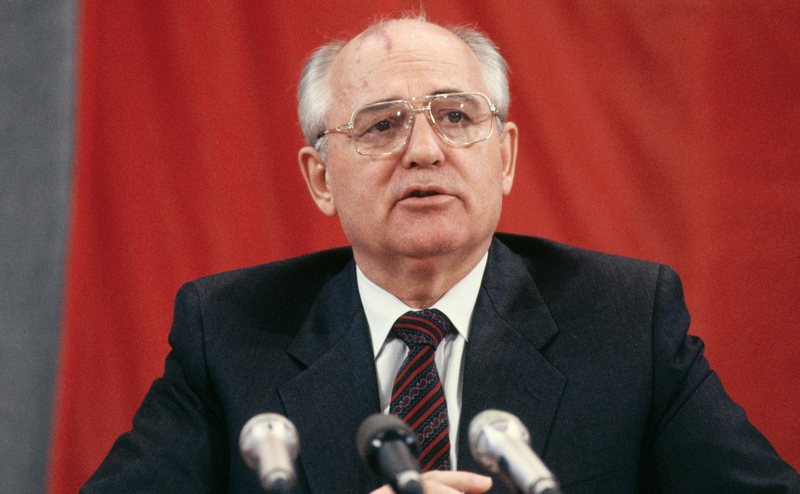 ​"У нас много своих "каталоний"", - Горбачев намекнул Кремлю, что Россия стоит на пороге распада