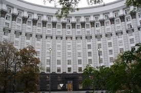 Кабмин переводит работу государственной власти и экономику в режим мобилизации