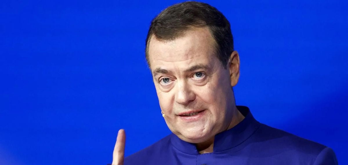 "Почувствовать на своей шкуре", – Медведев проговорился о причастности России к дронам в Европе