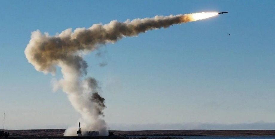 Россияне снова ударили "Калибрами" по Одесской области – в ОВА и ГСЧС раскрыли подробности атаки