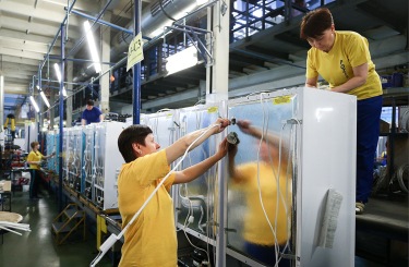 Производители техники собираются свернуть работу в России из-за деятельности Госдумы