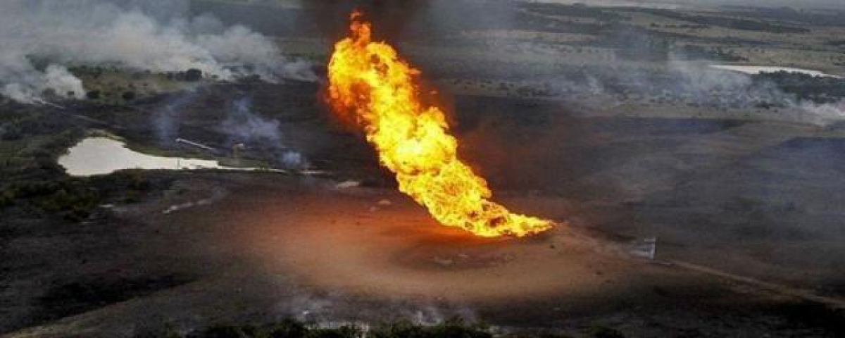 Под Самарой крупная авария на газопроводе: небо в огне - эвакуировано целое село