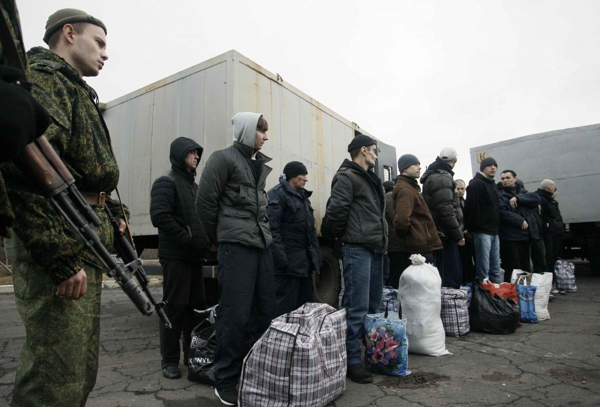 “Л/ДНР” внезапно предложили обменять пленных “всех на всех”, но есть загвоздка