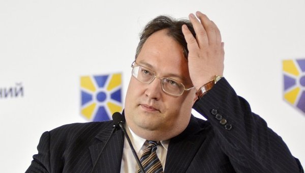 Геращенко не хочет отвечать за клевету: советник Авакова не явился в суд - адвокат
