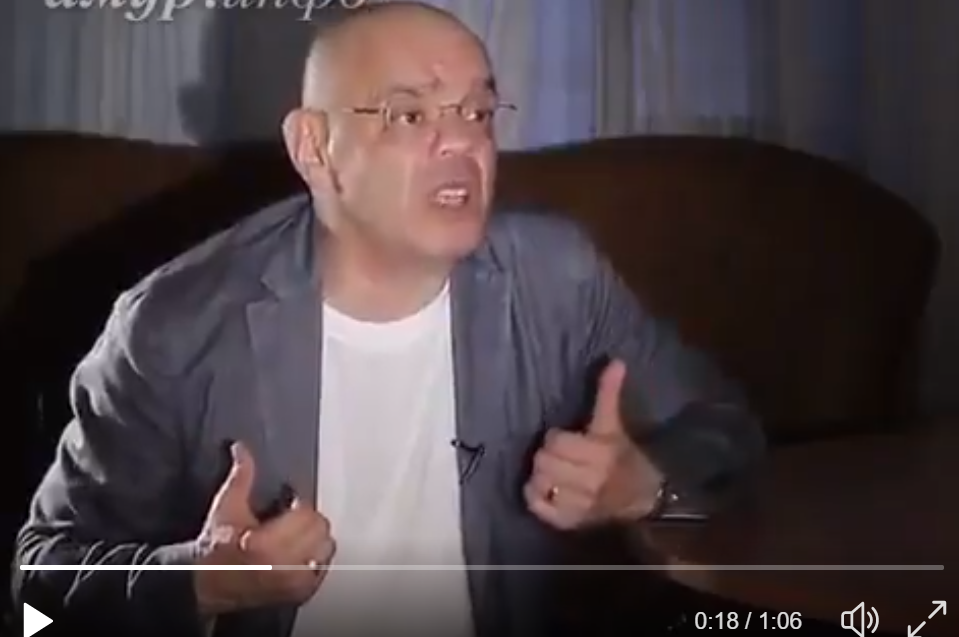 "Я радуюсь, что Крым стал российским!" - опубликовано скандальное видео с Райкиным, который открыто радуется захвату Крыма российскими военными - кадры