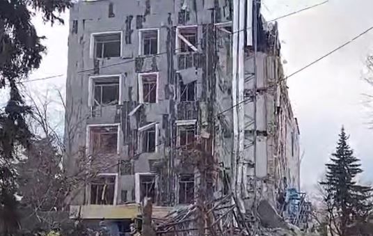 В Ізюмі збільшилася кількість жертв – Зеленський відреагував на балістичний терор РФ