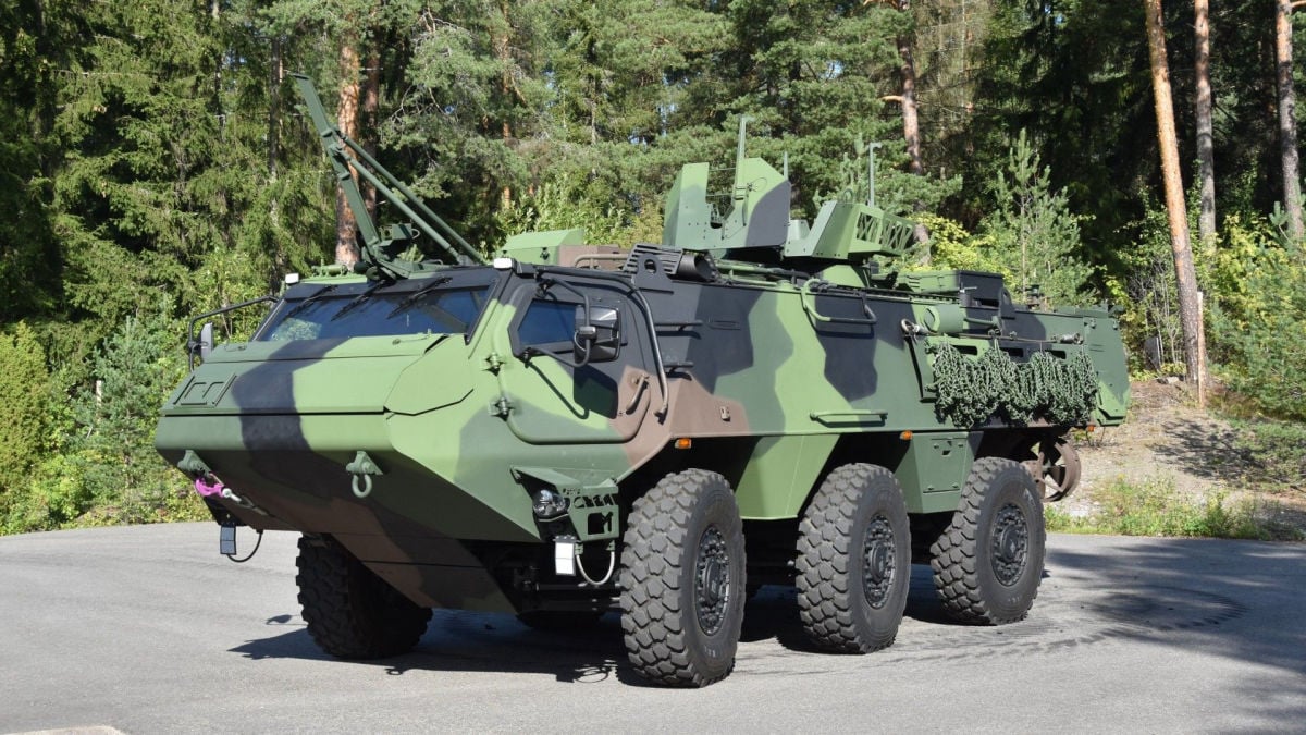 ВСУ получили финские боевые машины Patria: что они могут