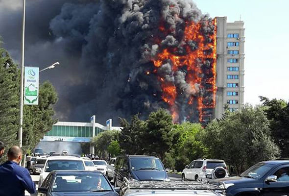 Пожар в многоэтажке в Баку: 16 погибших, более 60 пострадавших