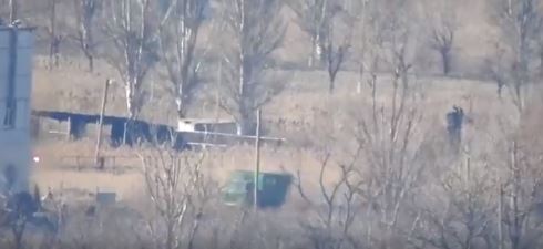 Боевики РФ взорвали еще один грузовик ВСУ: видео мощного взрыва, Украина понесла тяжелые потери