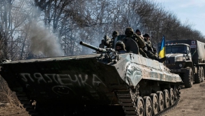 Басурин: Киев собирается скрытно перебросить технику в Широкино и Пески