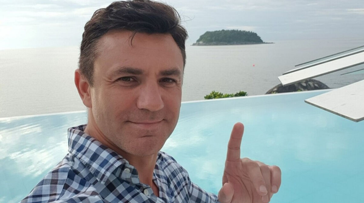 После запрета выезда за границу Тищенко уехал в Таиланд на встречу с беженцами – реакция украинцев