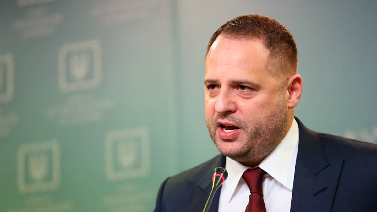 У Зеленского пояснили, почему больше нельзя вести мирные переговоры по Донбассу