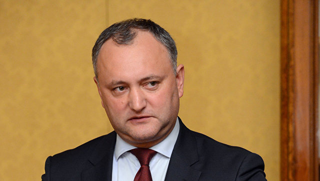 Россия захватывает контроль над Молдавией: на президентских выборах побеждает пророссийский кандидат Игорь Додон