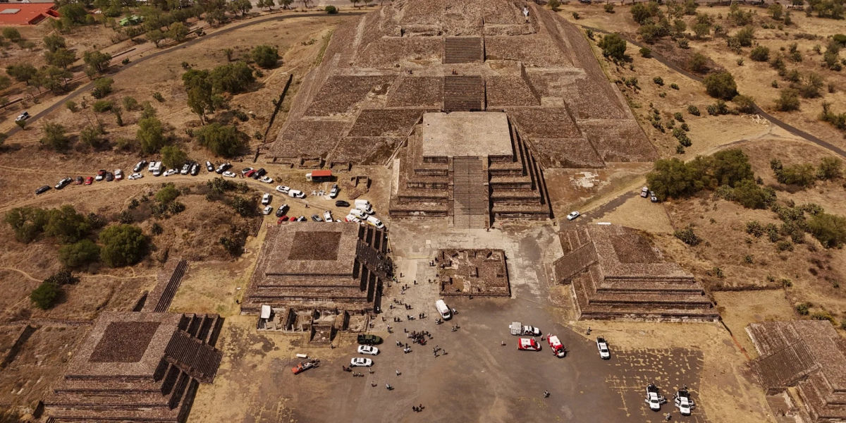 Возле пирамид Теотиуакана в Мексике произошла стрельба – есть погибшие и раненые туристы