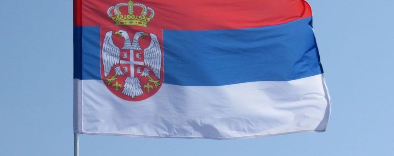 Сербия пугает Косово вводом армии за "самую прямую угрозу миру"