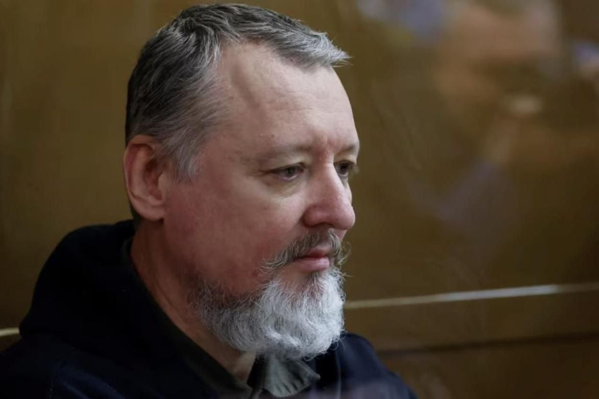 Стрелкову тревожно в тюрьме: “Пока мы играем в солдатиков, Крым готовят к десанту”