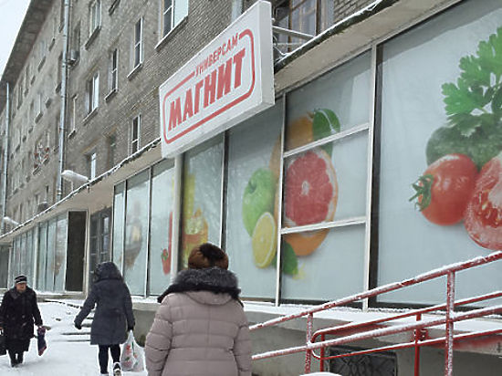 ​В Барнауле сотрудники магазина взяли в заложницы двух 12-летних девочек