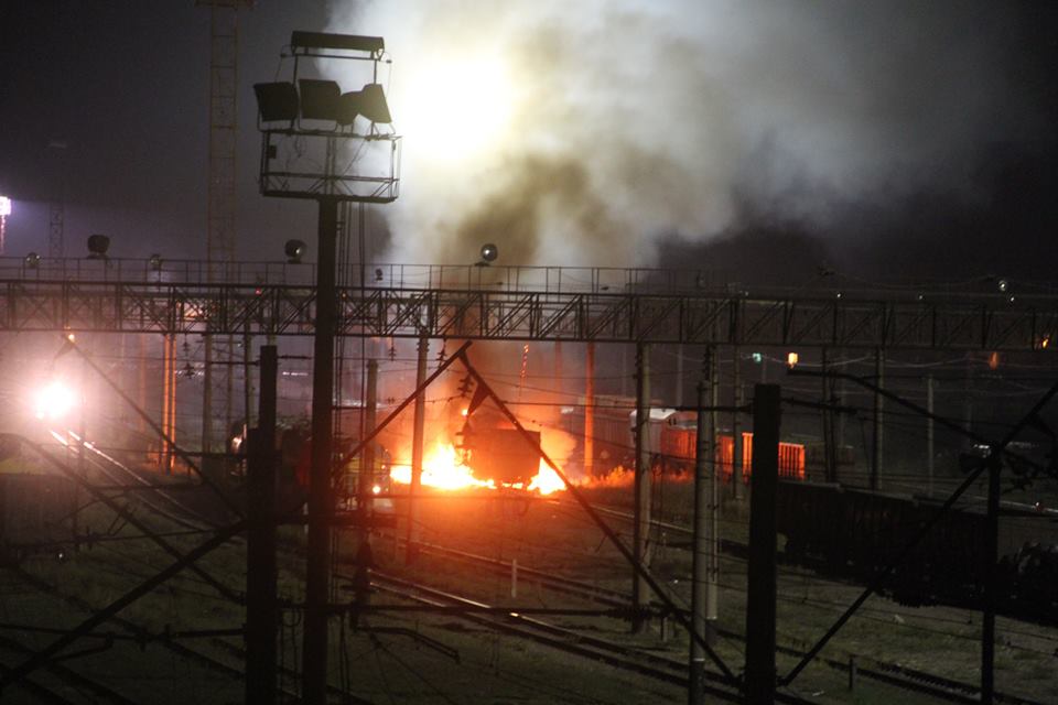 ДНР подожгли состав с топливом для ВСУ в Харькове, начался мощный пожар