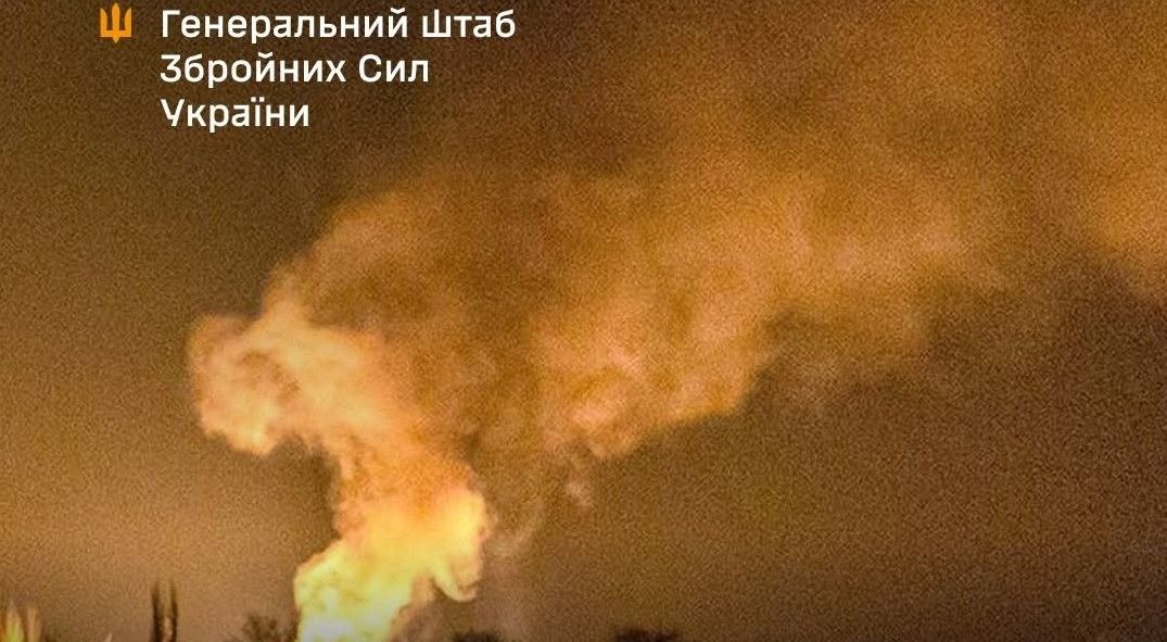 Горят нефтебазы в Крыму, пункт управления ФСБ, склады БК и места состедочетия живой силы оккупантов