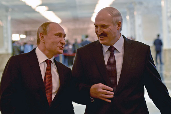 ​Война исключена: в Беларуси объяснили, почему Путин не пойдет против Лукашенко