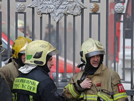 ​Пожар в здании минобороны РФ локализован: при тушении возгорания пострадал сотрудник МЧС