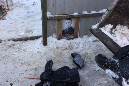 В России выкинули на помойку портреты ветеранов "Бессмертного полка": стали не нужны после акции