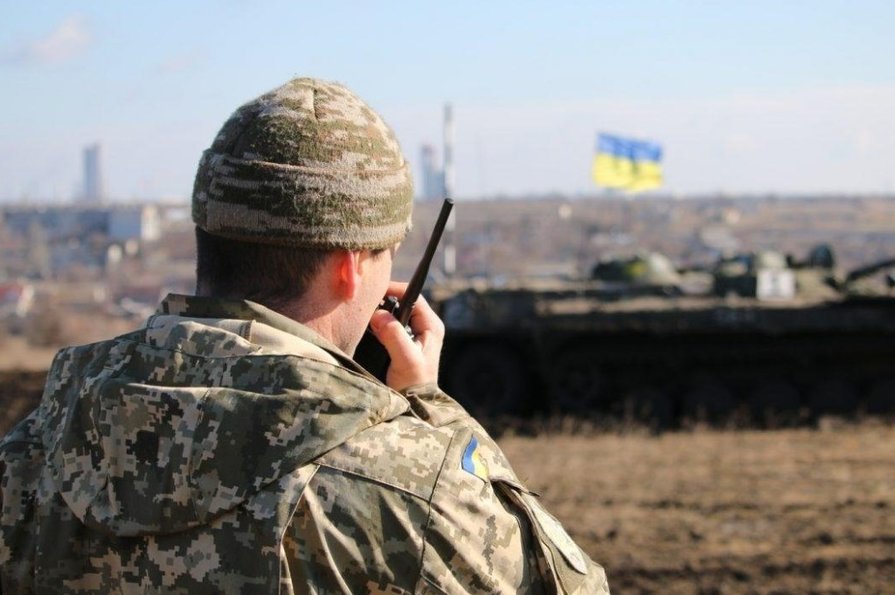 На Донбассе бойцы ВСУ подорвались на растяжке, оставленной врагом, - подробности