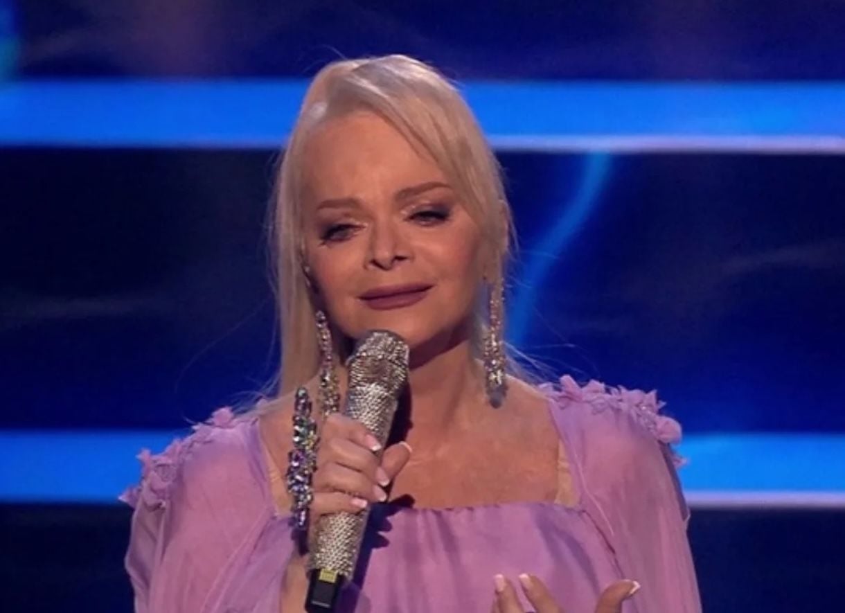 Закономерный итог: в РФ происходит крах певицы-путинистки Ларисы Долиной