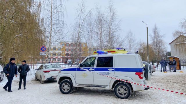 Стрельба в школе Брянска: задержана замдиректора гимназии, отцу девочки предъявили новое обвинение