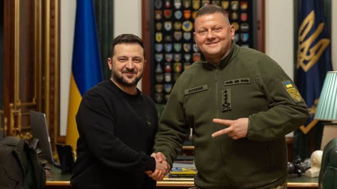 Зеленский присвоил звание Героя Украины Залужному: заслуги экс-Главкома ВСУ