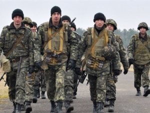 Спикер АТО Лысенко: Российские военные наносят на свою технику отметки ВСУ