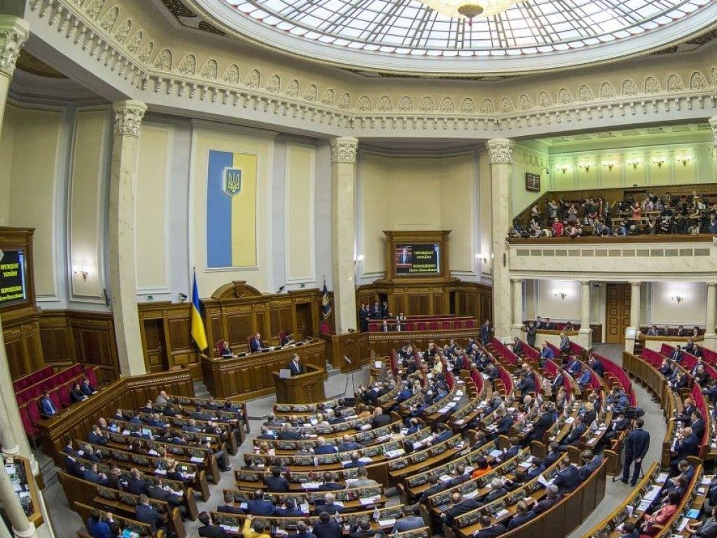 Украинцы против Рады: опрос показал, сколько украинцев за перевыборы