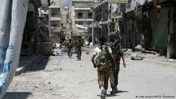 Сирийские повстанцы восстанавливают силы и готовятся к штурму очередного города в провинции Алеппо 