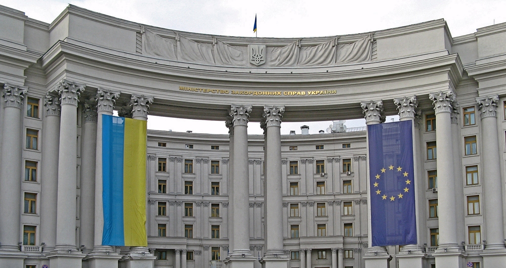 Нота протеста МИД Украины: Киев возмущен незаконным прибытием министра Шойгу на территорию оккупированного Россией Крыма