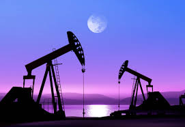 Цена нефти опускается к пятилетнему минимуму