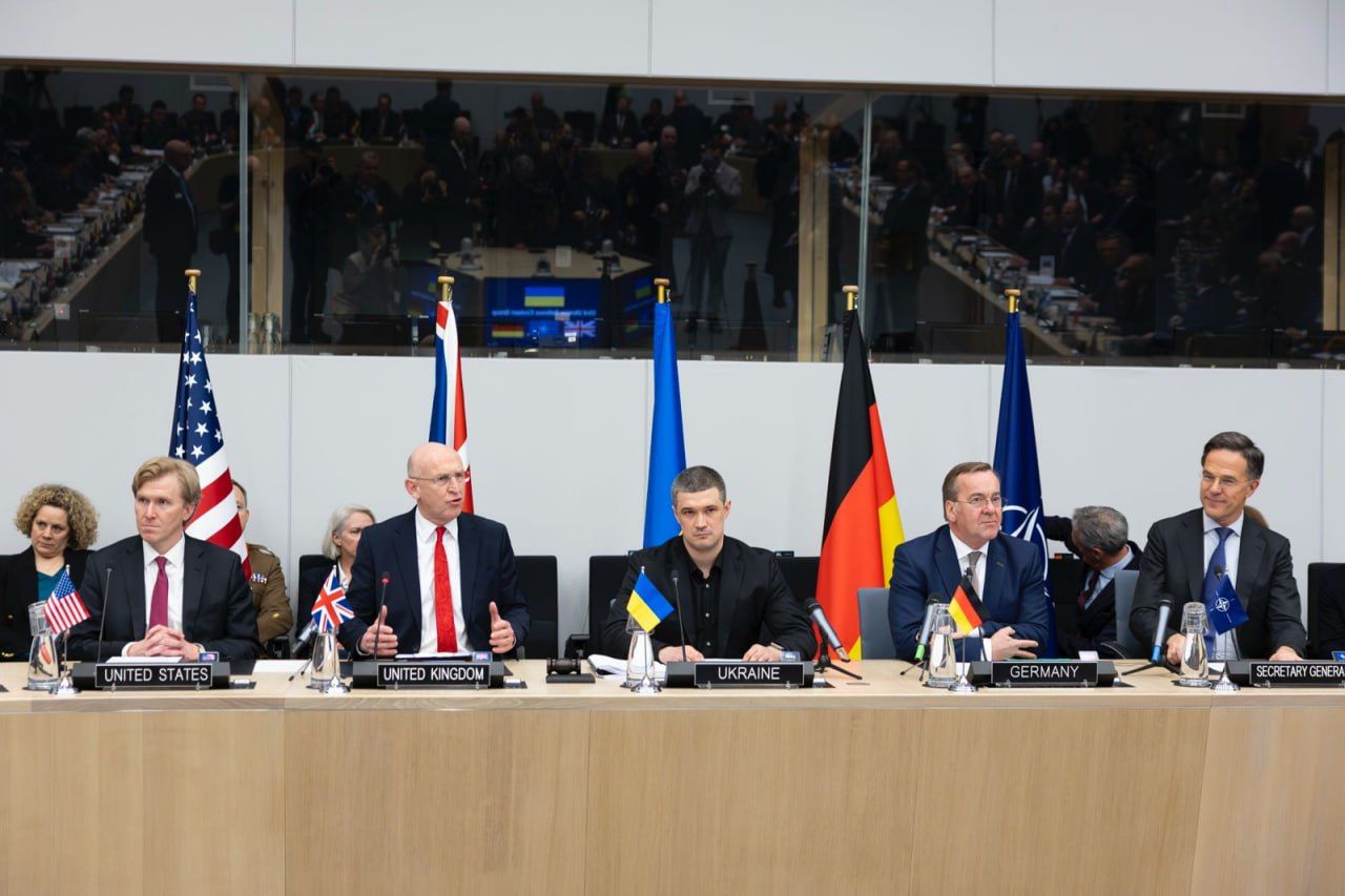 Помощь на несколько десятков миллиардов долларов: известны итоги "Рамштайна" для Украины