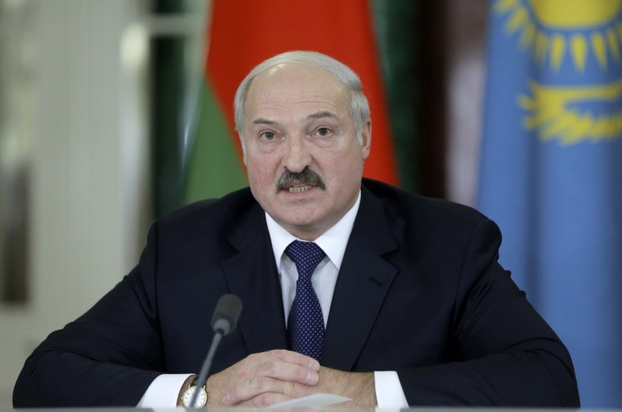 СМИ: Лукашенко пообещал не допустить "колонизации" Беларуси со стороны России
