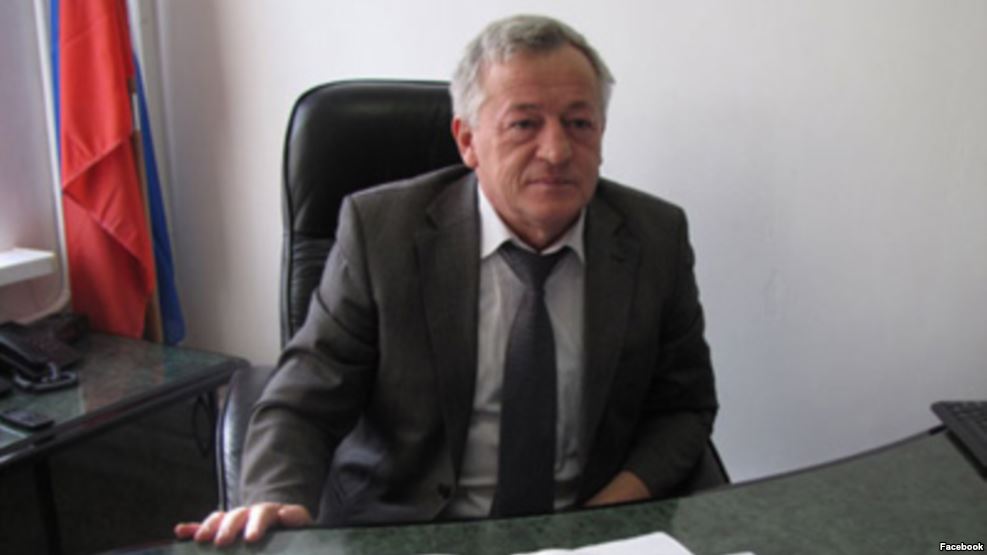 СМИ: В Грозном помощник Кадырова Даудов жестоко расправился с председателем ВС республики Мурдаловым за отказ от должности