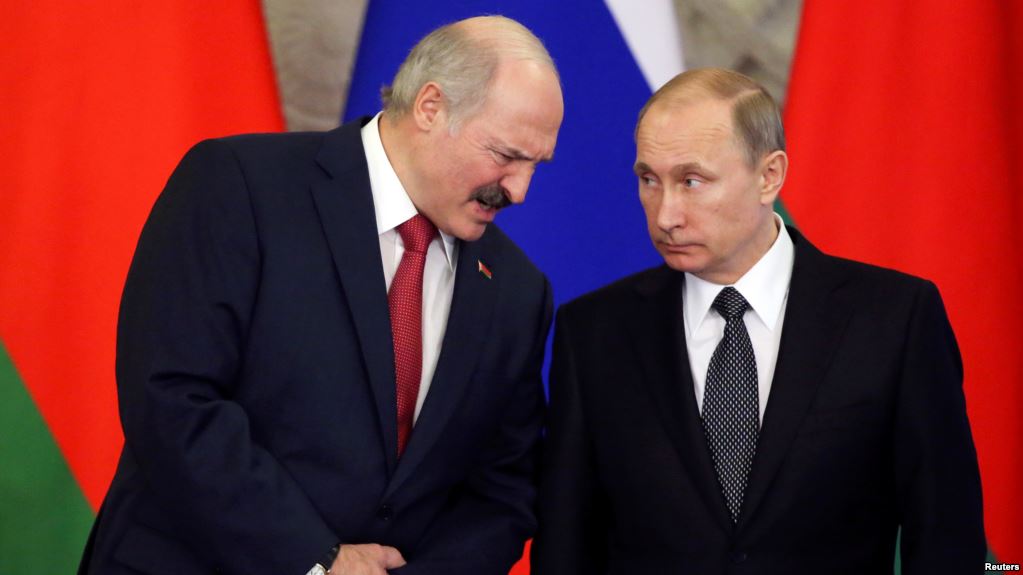 Путин усилил давление на Лукашенко: появилась новая информация об интеграции России и Беларуси - Bloomberg 