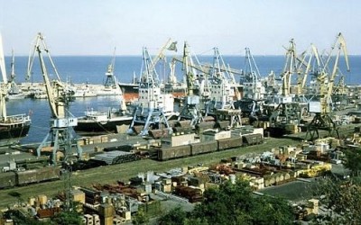 Республика Беларусь изучает возможность поставок товаров через морские порты юга Украины.