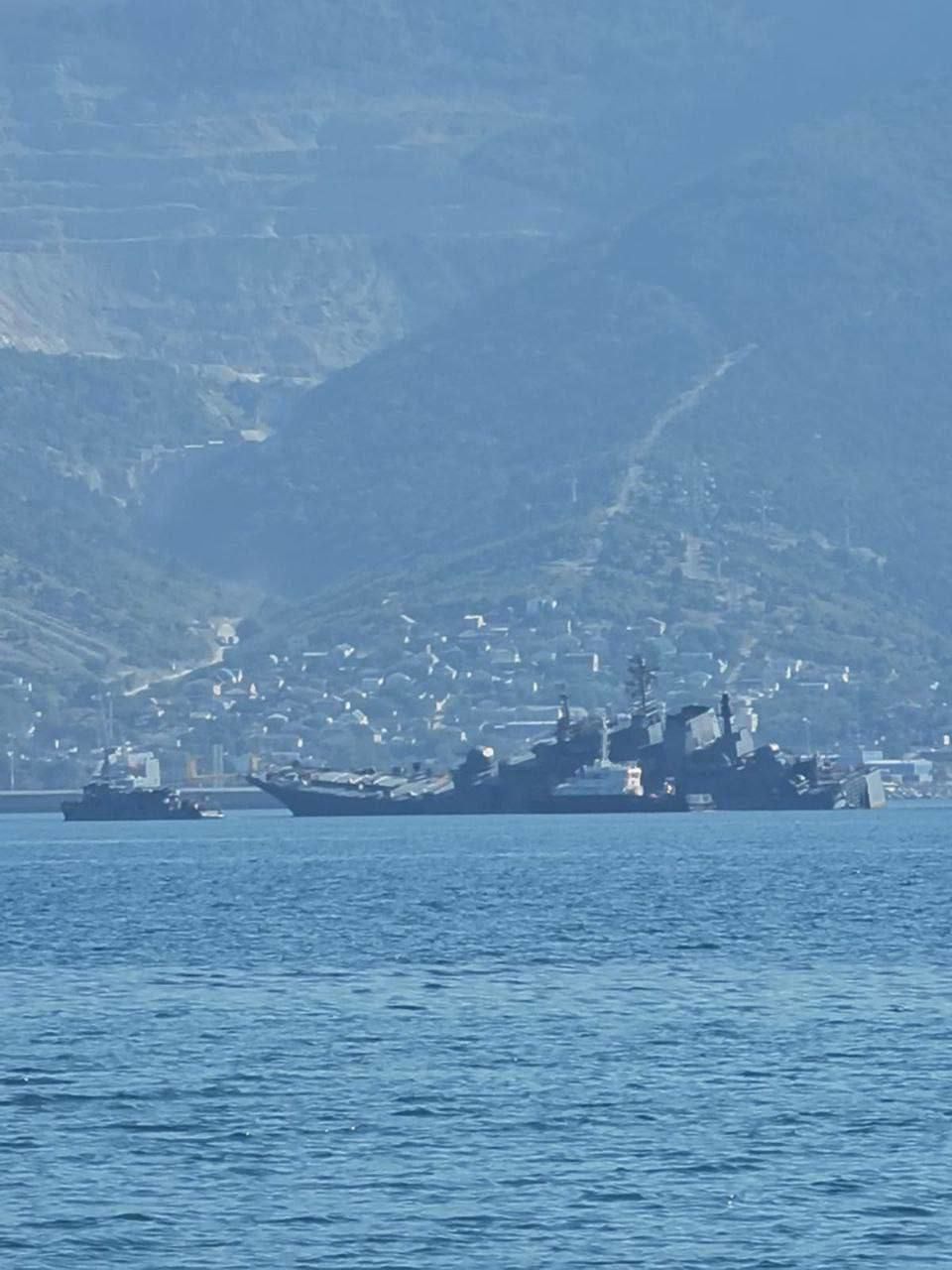 Появились подтверждения атаки на корабль "Оленегорский горняк" в бухте Новороссийска 