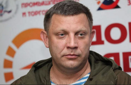 "Она надела форму, взяла автомат и поехала", - главарь "ДНР" Захарченко уверяет, что его жена участвовала в атаке на Донецкий аэропорт