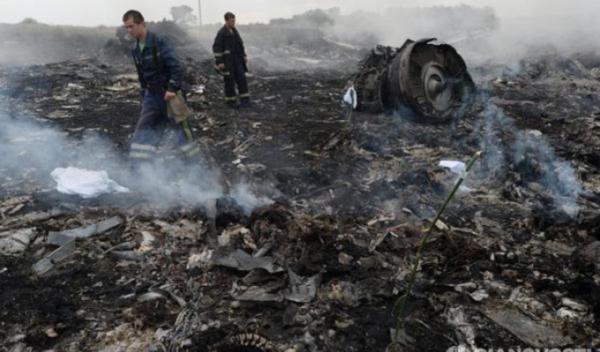 Маршем "молчания" почтили в Нидерландах жертв авиакатастрофы "Боинга 777"